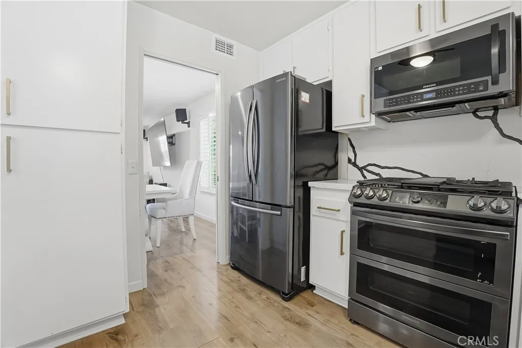 6320 Fairlynn, Yorba Linda, California 92886 home-pic-17