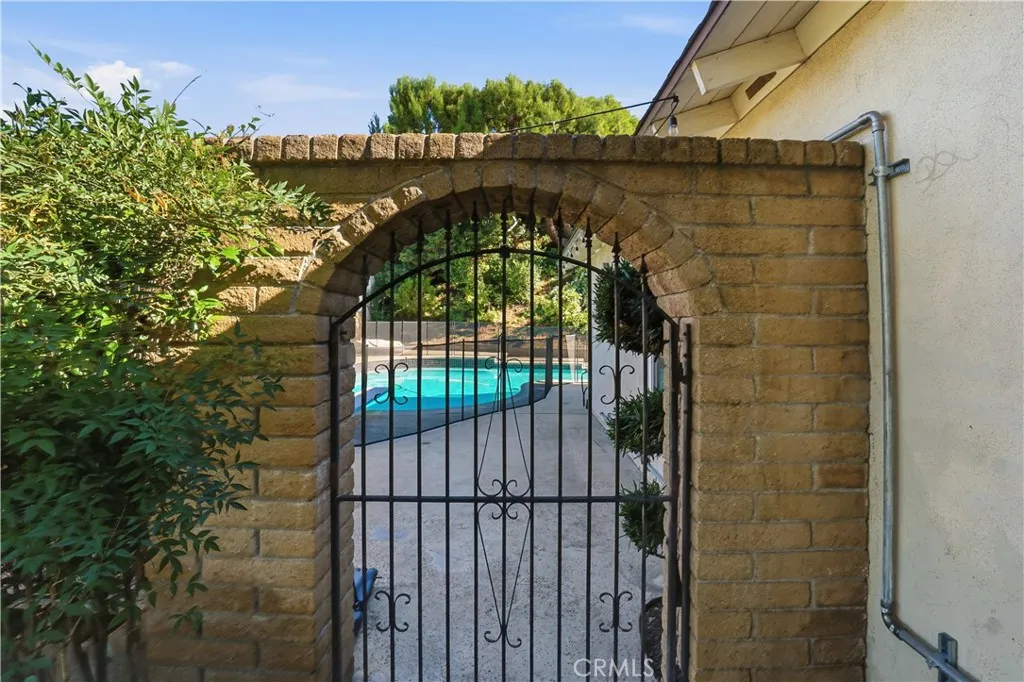 6320 Fairlynn, Yorba Linda, California 92886 home-pic-6