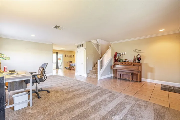 45620 17th W, Lancaster, California 93534