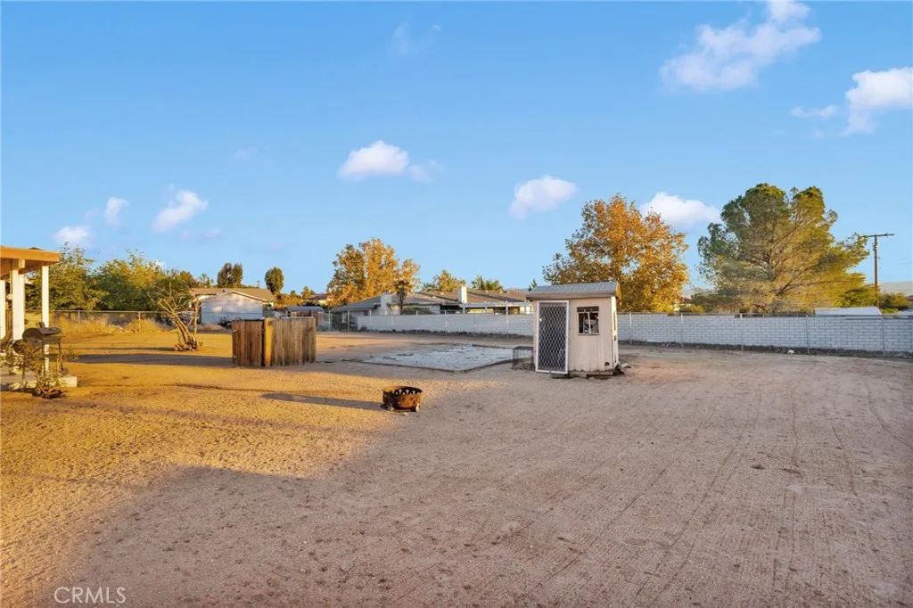 13167 Olathe Road, Apple Valley, California 92308 home-pic-34