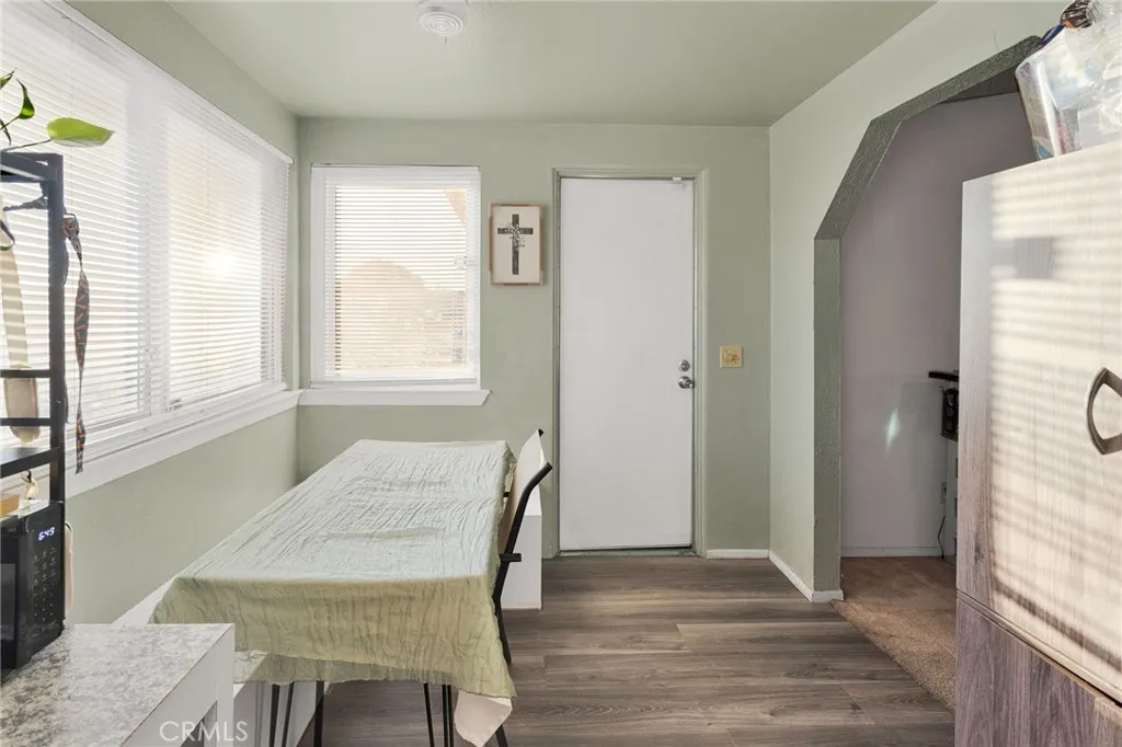 13167 Olathe Road, Apple Valley, California 92308 home-pic-14