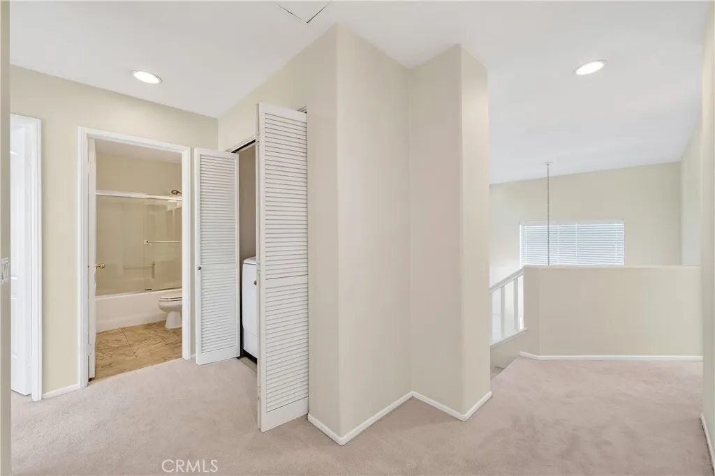 1203 Hazel Place, Costa Mesa, California 92626 home-pic-23
