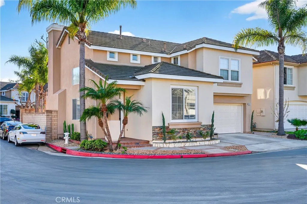 1203 Hazel Place, Costa Mesa, California 92626 home-pic-43