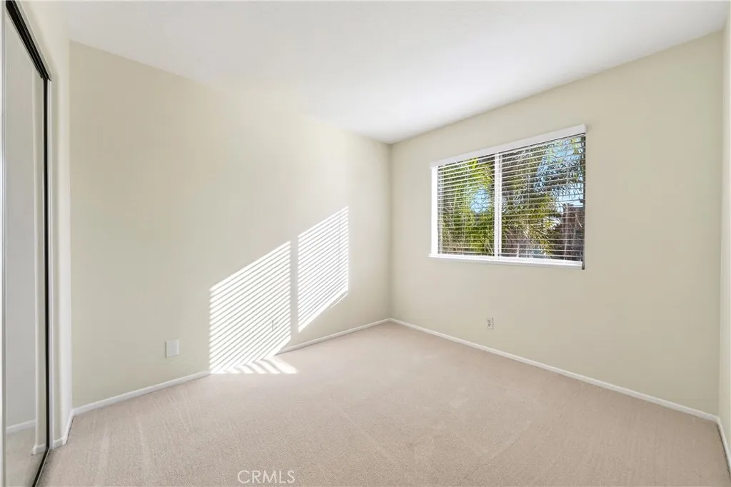 1203 Hazel Place, Costa Mesa, California 92626 home-pic-21