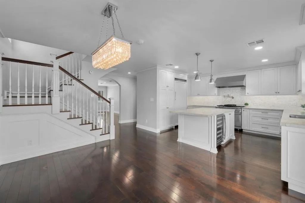 619 Beryl Street, Redondo Beach, California 90277 home-pic-15