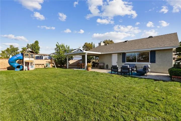 27819 Sumner, Saugus, California 91350
