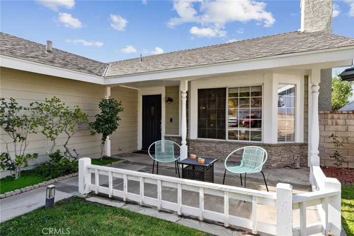 27819 Sumner, Saugus, California 91350