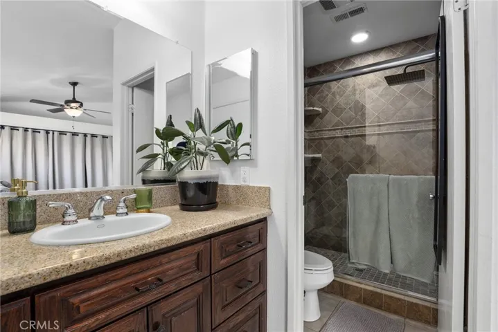 27819 Sumner, Saugus, California 91350