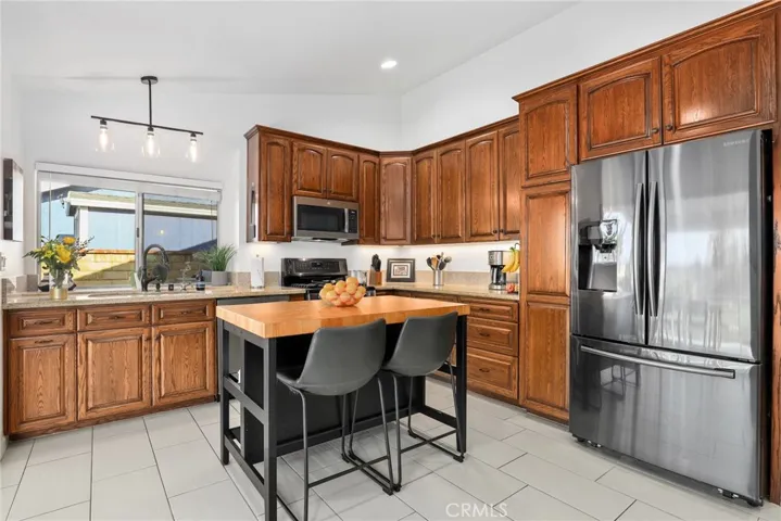 27819 Sumner, Saugus, California 91350