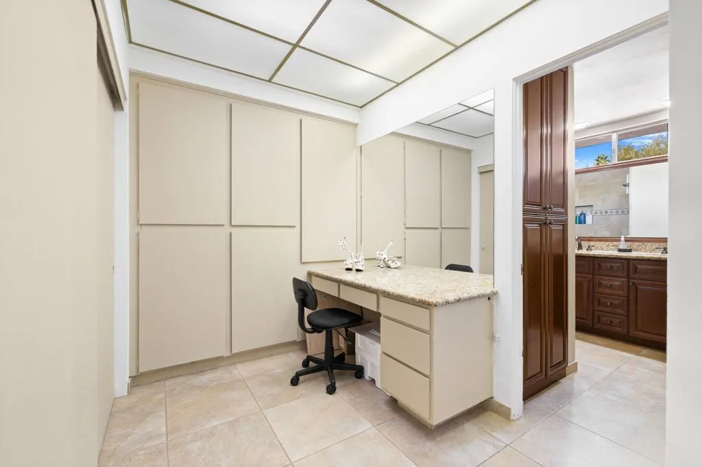 46310 Burroweed Lane, Palm Desert, California 92260 home-pic-14