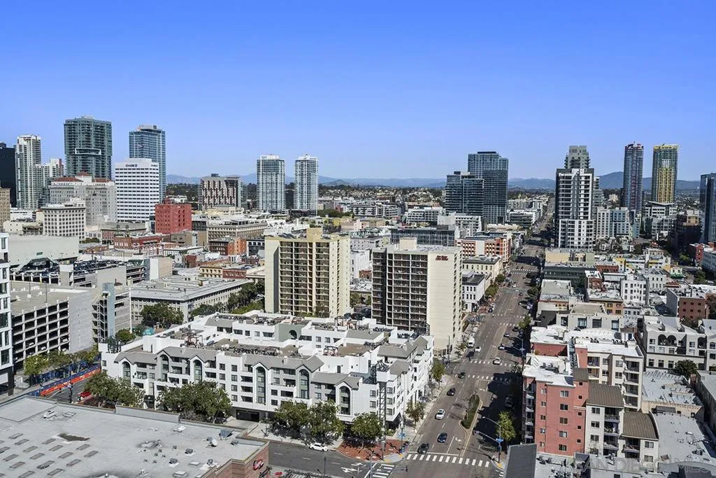 555 Front Street 2201, San Diego, California 92101 home-pic-7