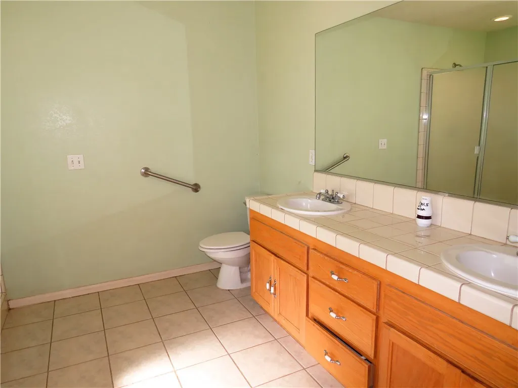 9951 Arrowhead, Phelan, California 92371 home-pic-13