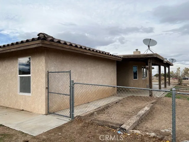 9951 Arrowhead, Phelan, California 92371 home-pic-2