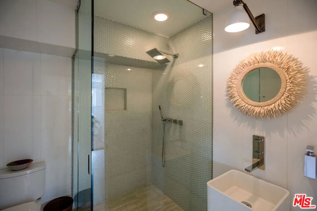 29225 Cliffside Drive, Malibu, California 90265 home-pic-21