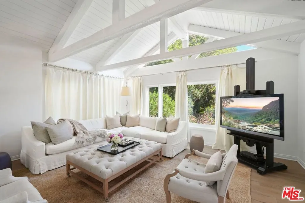 29225 Cliffside Drive, Malibu, California 90265 home-pic-17