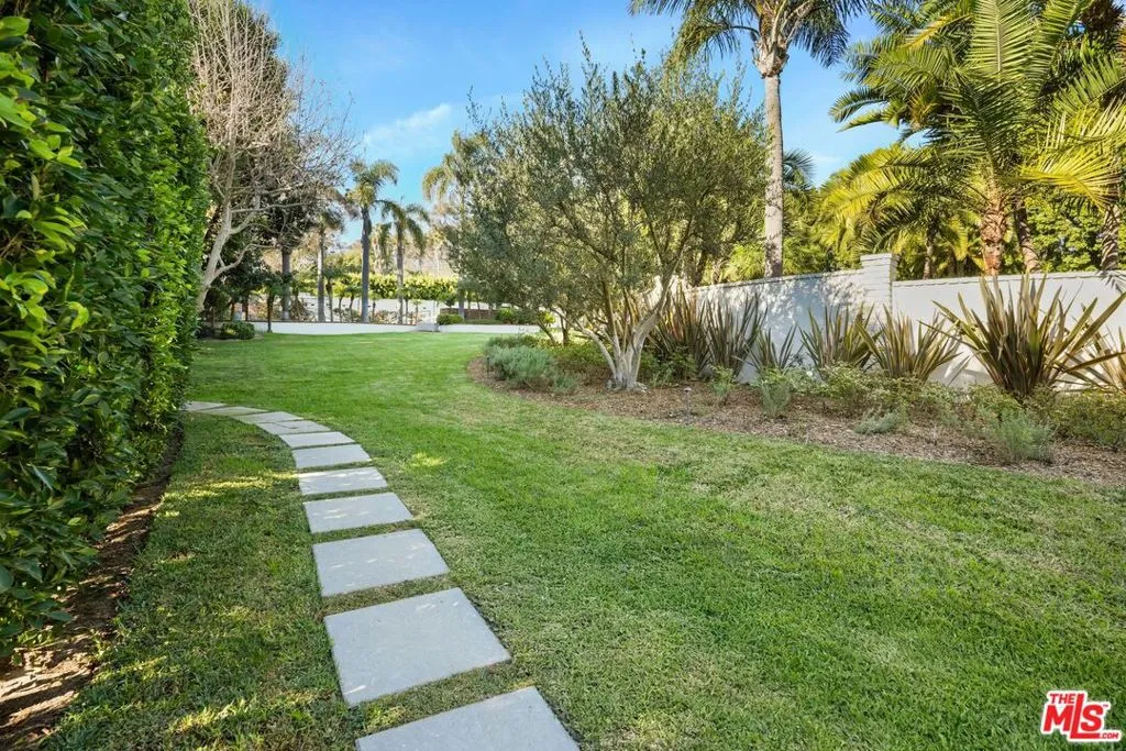 29225 Cliffside Drive, Malibu, California 90265 home-pic-47