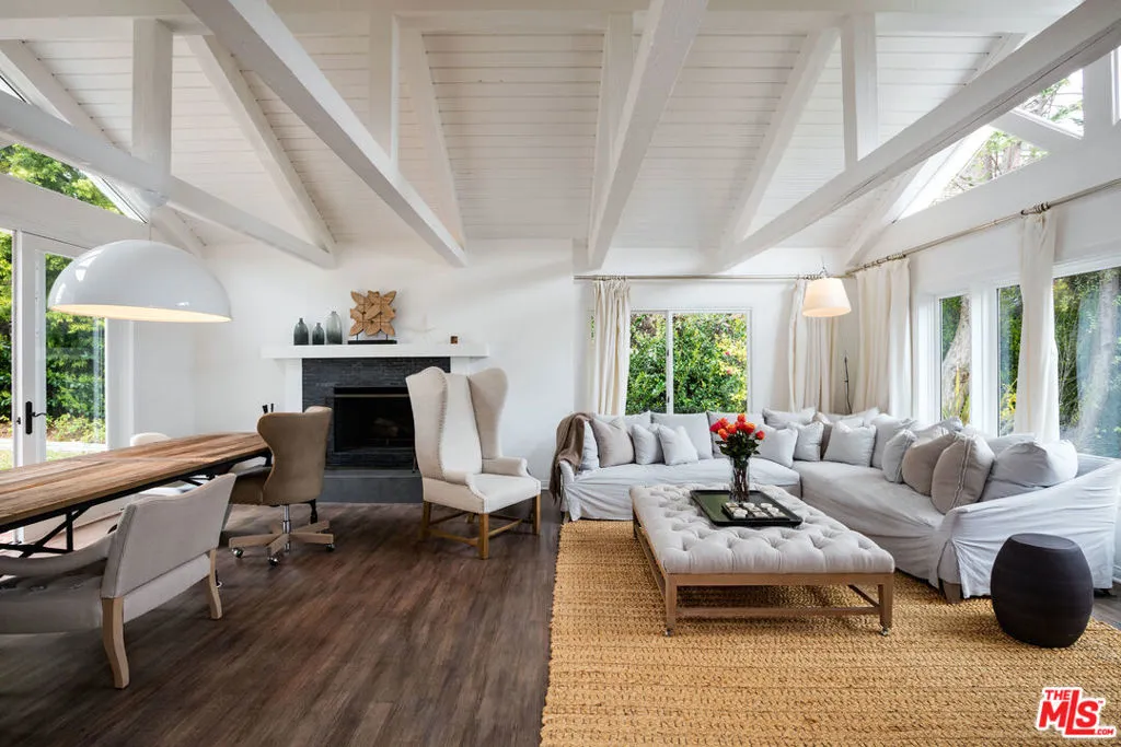 29225 Cliffside Drive, Malibu, California 90265 home-pic-18