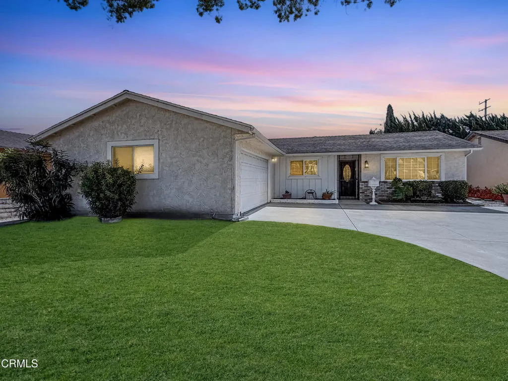1350 Berkshire Street, Oxnard, California 93033 home-pic-2