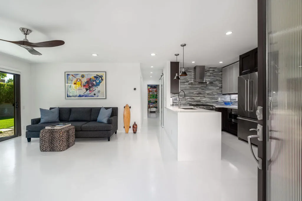 1111 Ramon Road 39, Palm Springs, California 92264 home-pic-0