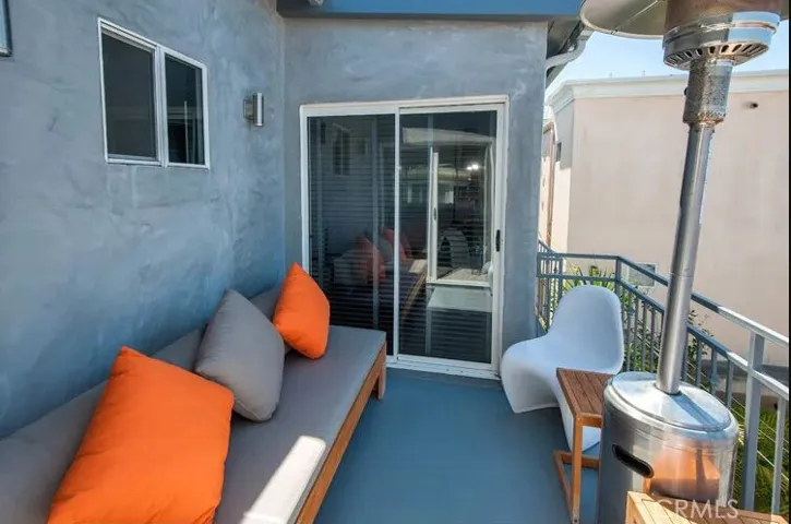 224 39th Street, Manhattan Beach, California 90266