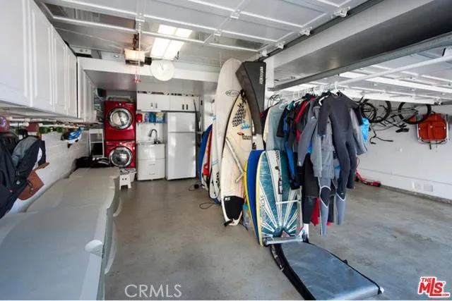224 39th Street, Manhattan Beach, California 90266