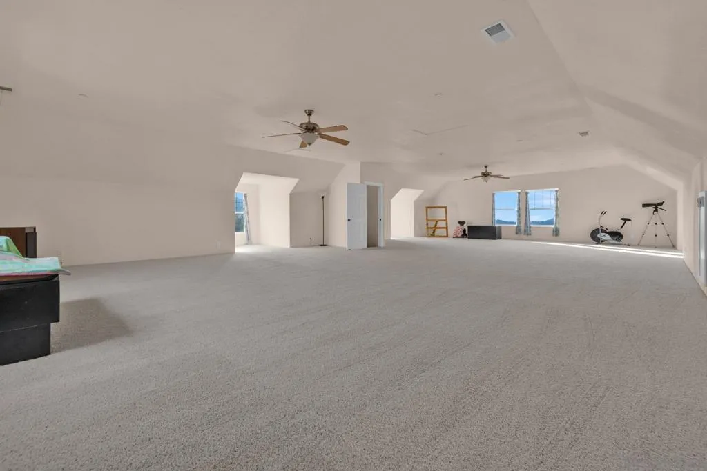 16913 Harrison Park Trl, Julian, California 92036 home-pic-43