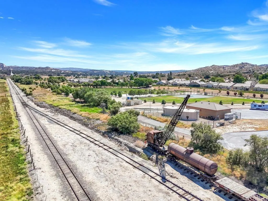 32448 Evening Primrose Trail, Campo, California 91906 home-pic-47