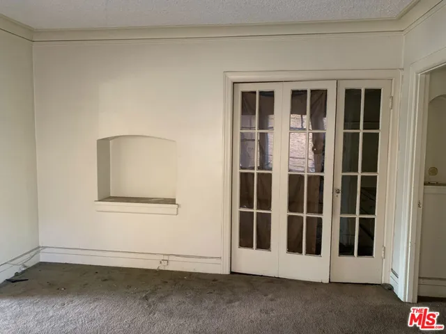 4260 S Figueroa Street, Los Angeles, California 90037