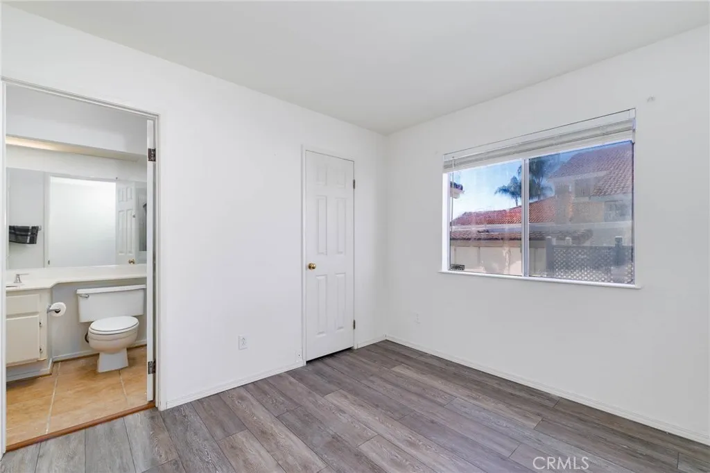 39625 Ranchwood Drive, Murrieta, California 92563 home-pic-12