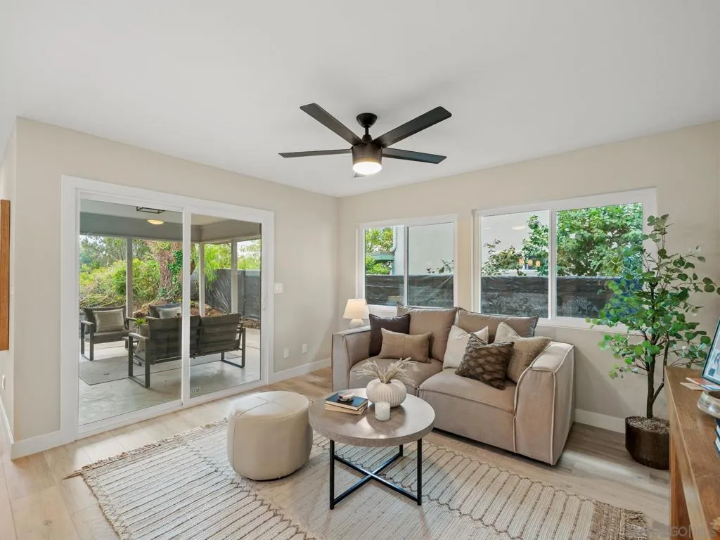 14793 Penasquitos Dr, San Diego, California 92129 home-pic-10