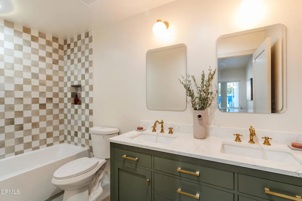2612 Marathon Street 1/4, Los Angeles, California 90026 home-pic-9
