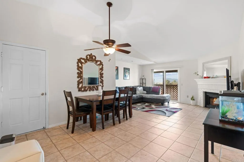 1257 Soria, Escondido, California 92026 home-pic-8