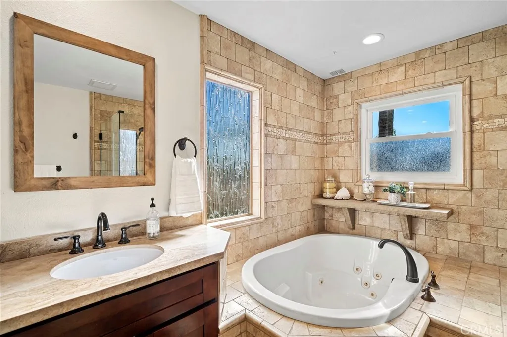 24 Imperatrice, Dana Point, California 92629 home-pic-19