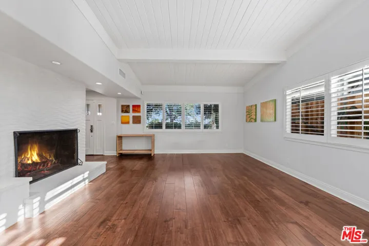 16907 Dulce Ynez Lane, Pacific Palisades, California 90272