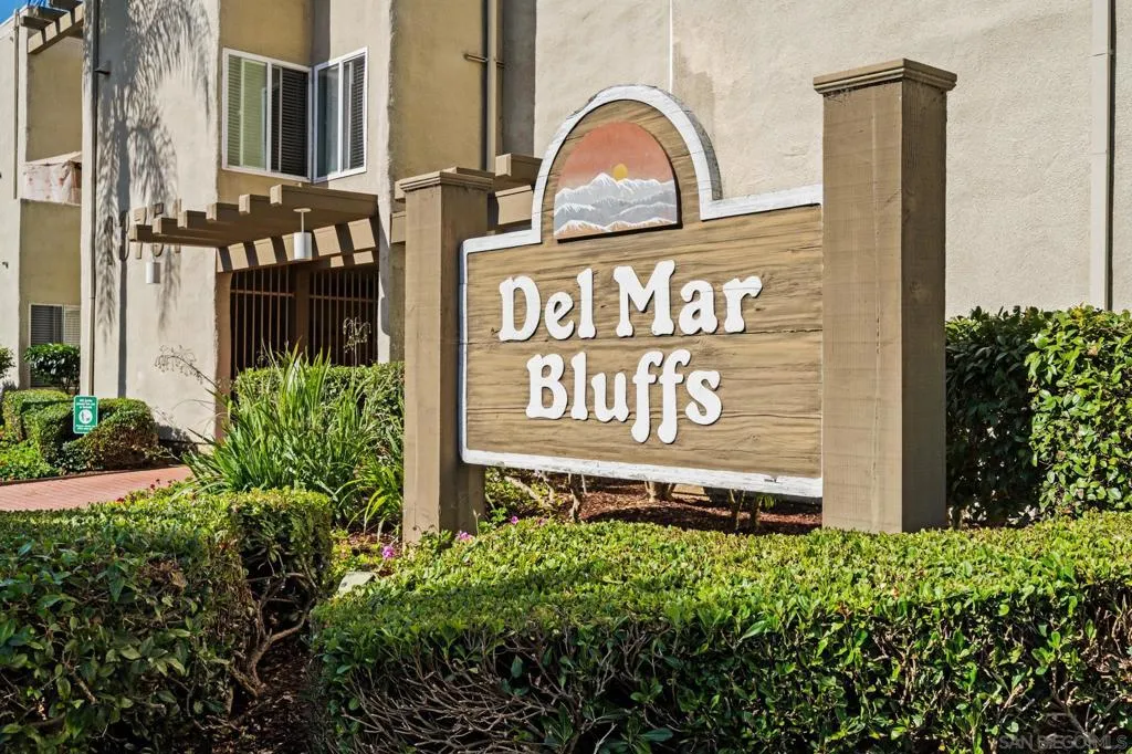 13754 Mango Drive 316, Del Mar, California 92014 home-pic-4