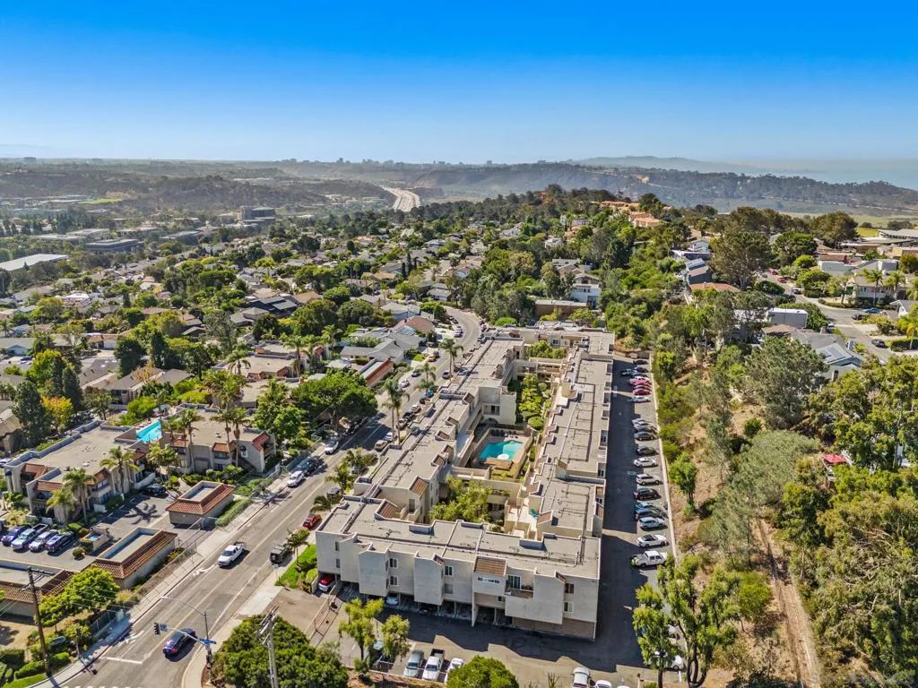 13754 Mango Drive 316, Del Mar, California 92014 home-pic-35