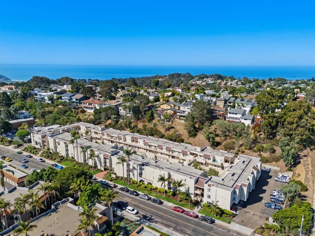 13754 Mango Drive 316, Del Mar, California 92014 home-pic-26