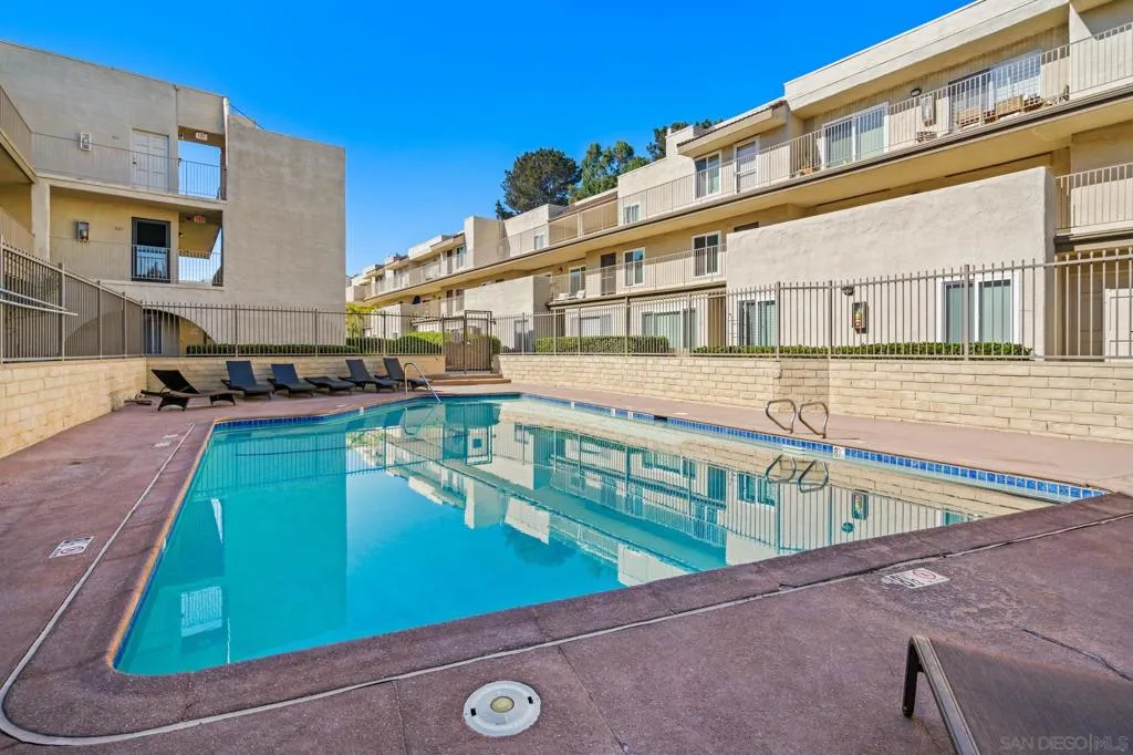 13754 Mango Drive 316, Del Mar, California 92014 home-pic-23