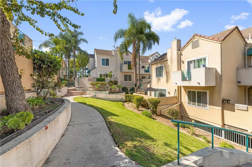 430 E Spruce 65, Inglewood, California 90301 home-pic-0