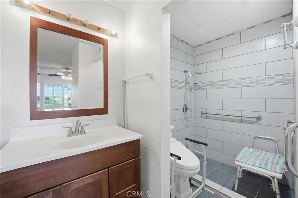 2828 Alta View, San Diego, California 92139 home-pic-21
