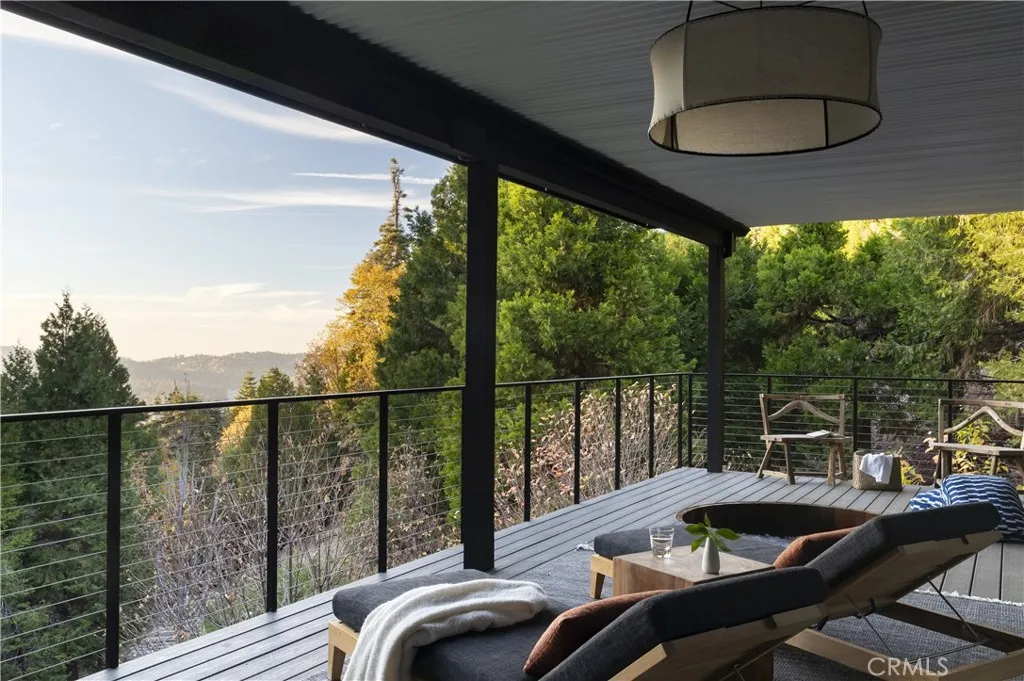 654 S Cumberland, Lake Arrowhead, California 92352 home-pic-34