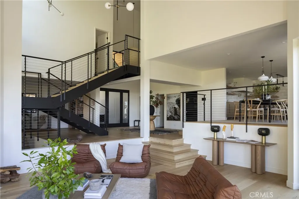 654 S Cumberland, Lake Arrowhead, California 92352 home-pic-7