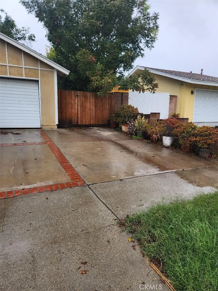 3297 Elmore, Simi Valley, California 93063 home-pic-2