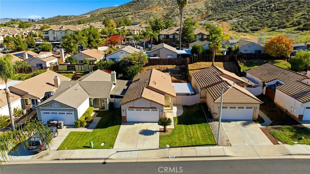 27968 Red Dawn, Menifee, California 92585 home-pic-17