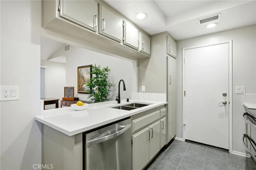 27968 Red Dawn, Menifee, California 92585 home-pic-6