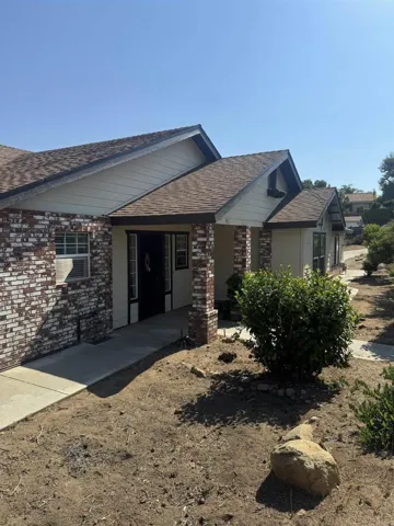 473 Ali Way, Fallbrook, California 92028