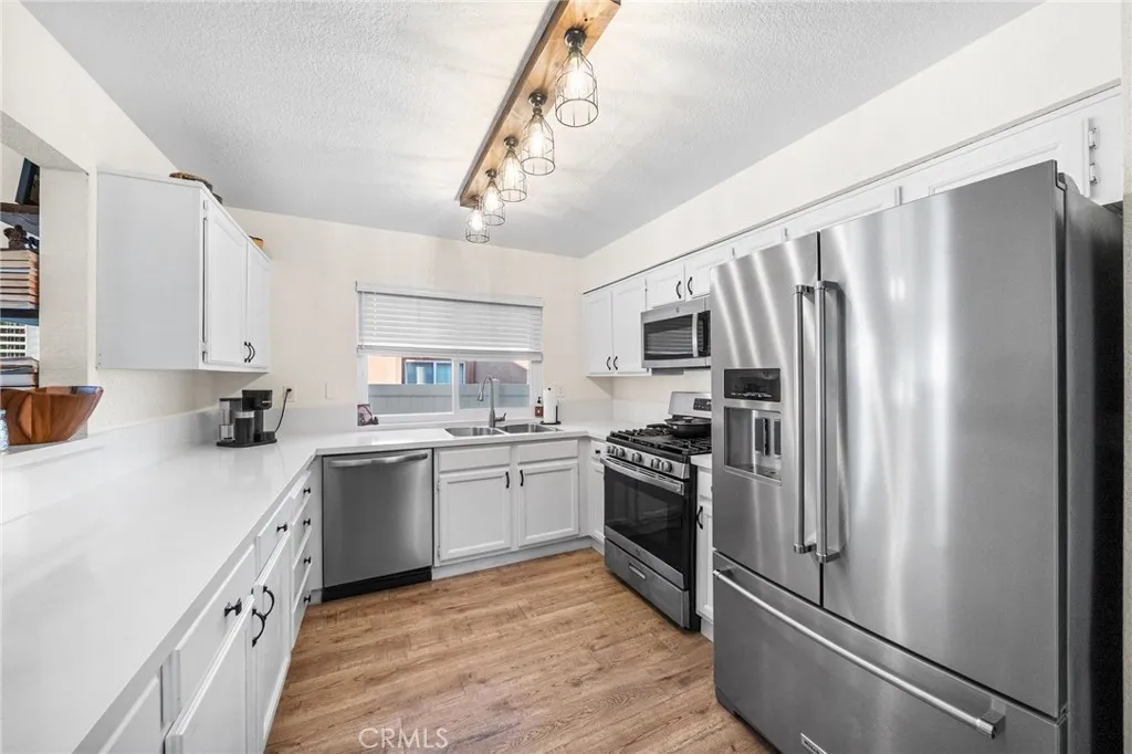 19 Calle Sol, San Clemente, California 92672 home-pic-12