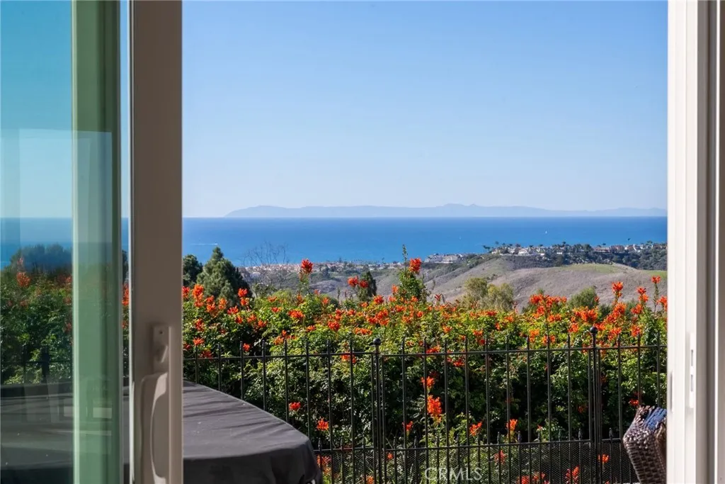 19 Calle Sol, San Clemente, California 92672 home-pic-7
