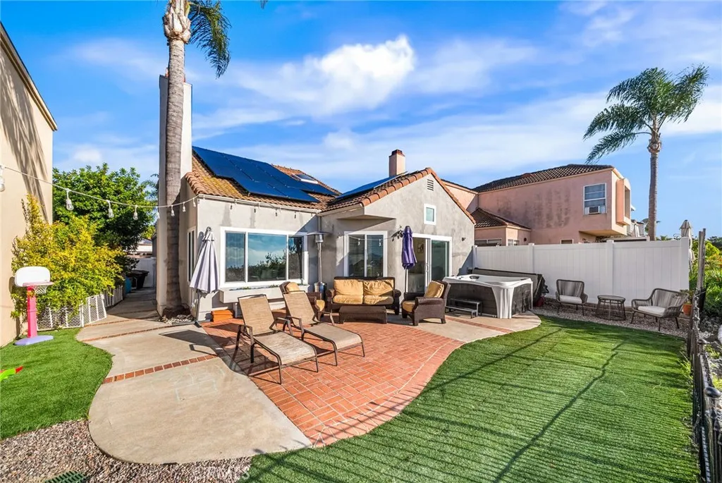 19 Calle Sol, San Clemente, California 92672 home-pic-27