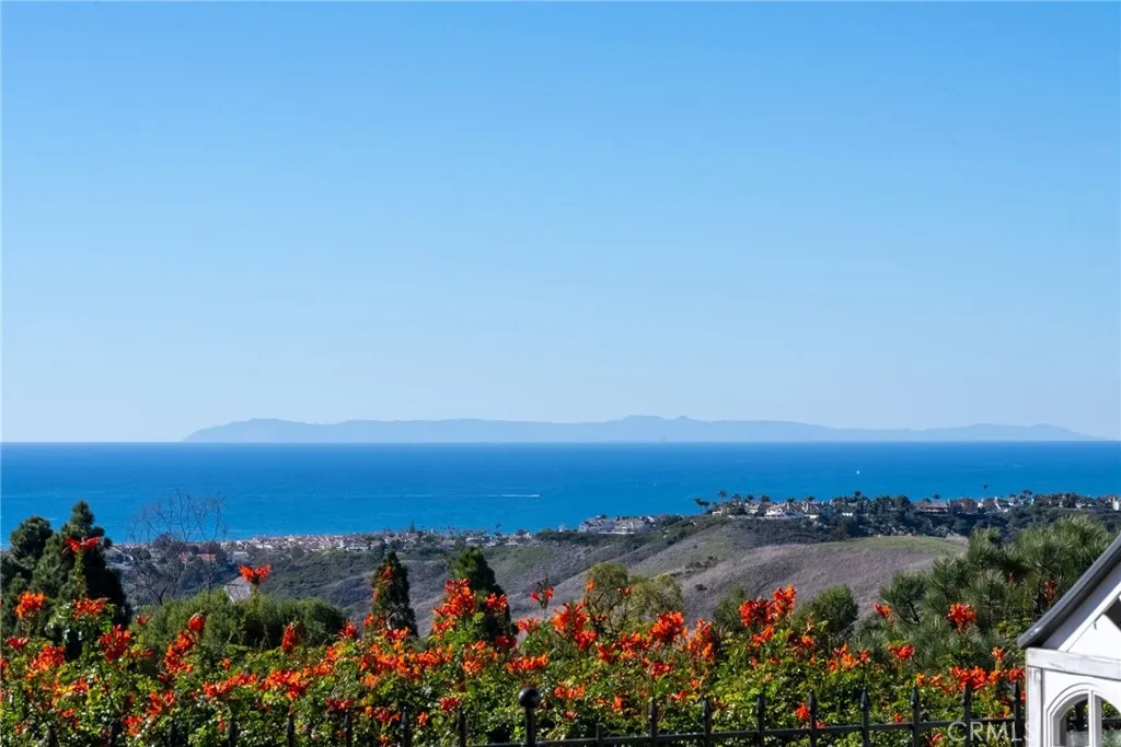 19 Calle Sol, San Clemente, California 92672 home-pic-8